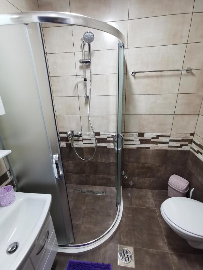 Appartamento House Petar Ohrid Esterno foto